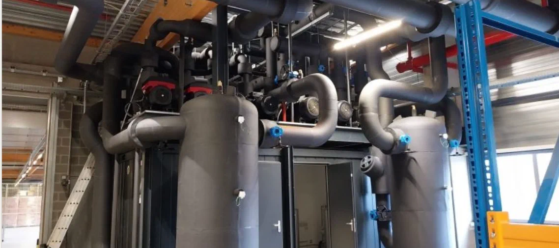 Elastomeer-isolatie voor een HVAC-installatie